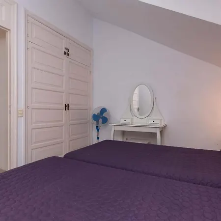 Parque Santiago Ii 2 Bed Apartament